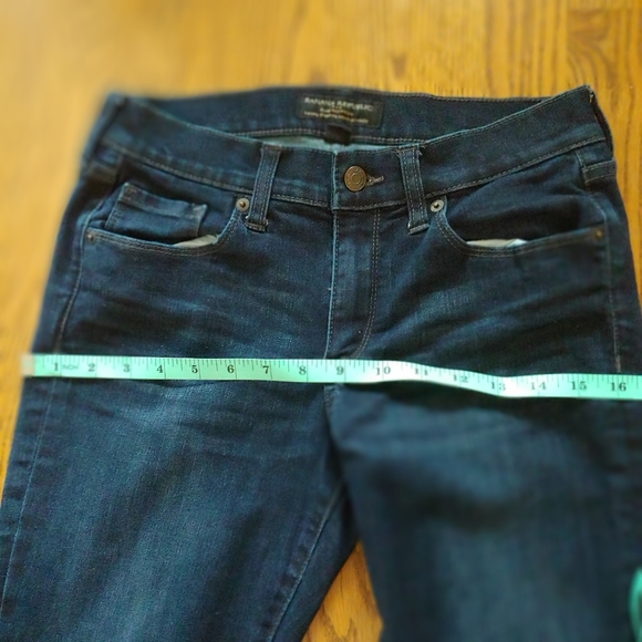 Banana Republic Slim Bootcut Dark Wash Jeans - Picture 6 of 6